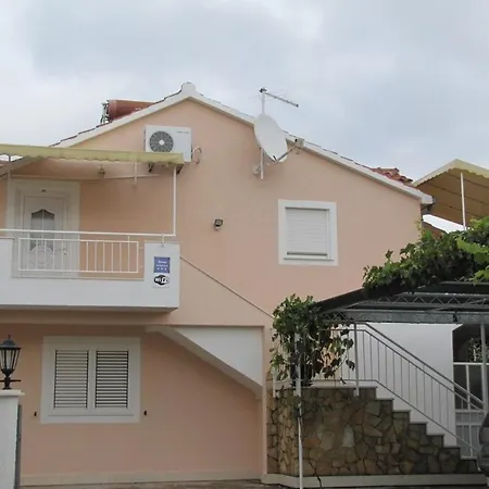 In Rogoznica With Balcony, Air Conditioning, Wi-fi, Washing Machine *